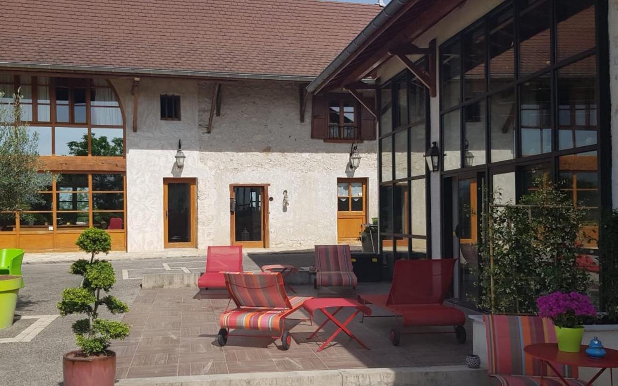 Le Domaine De Tizo Hotel Saint-Victor-de-Morestel Eksteriør billede