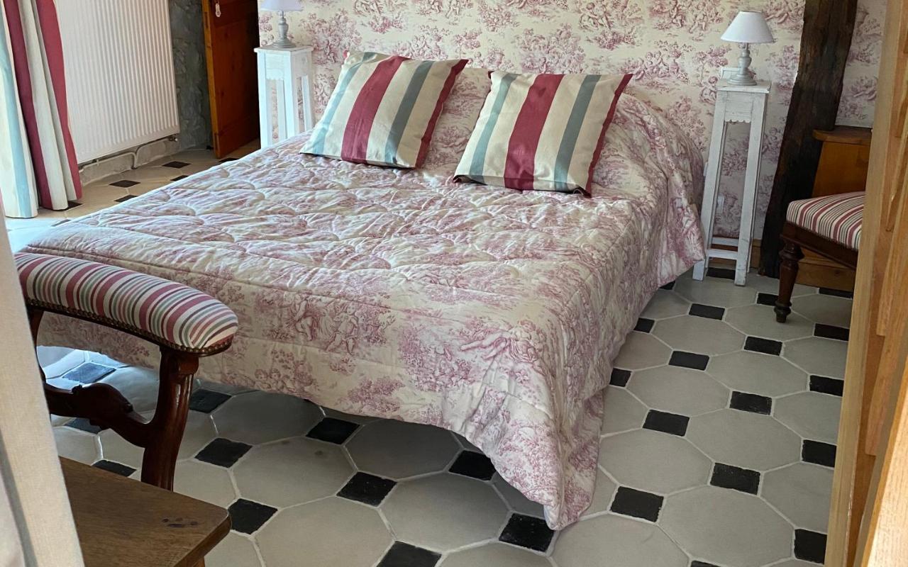 Le Domaine De Tizo Hotel Saint-Victor-de-Morestel Eksteriør billede